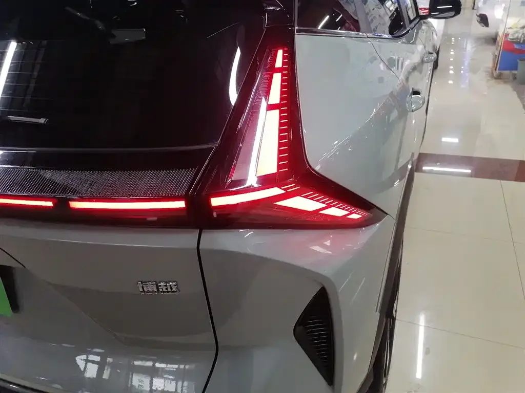 Geely Boyue 2023 из CN, фото 8