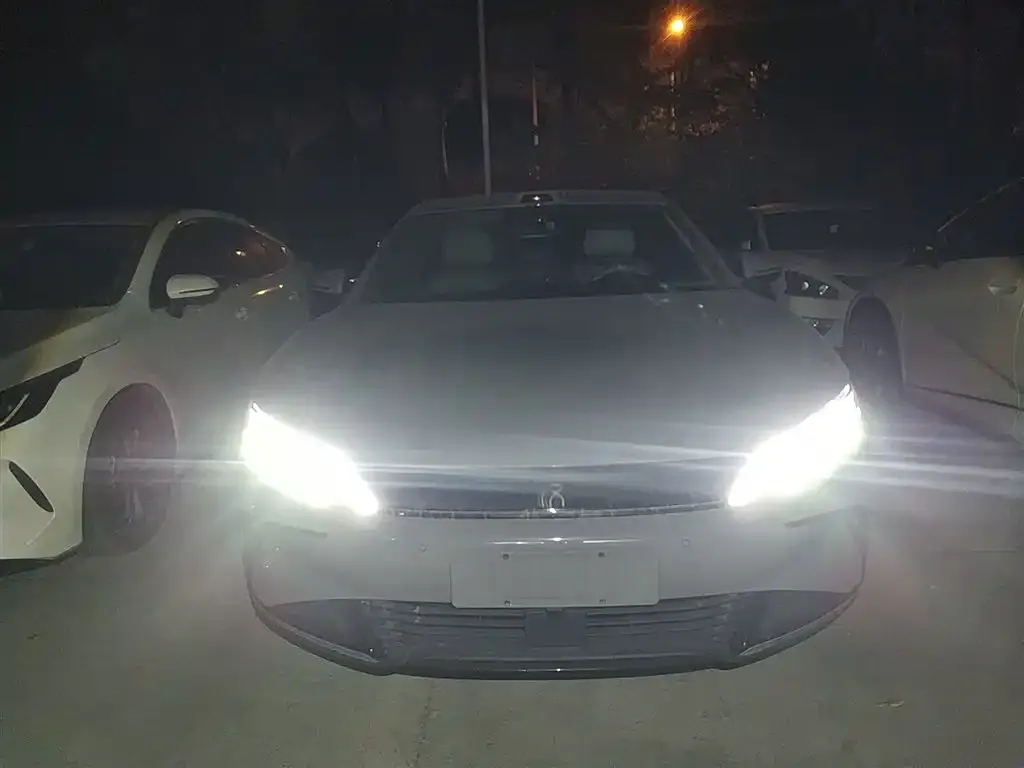 BYD Han 2025 из CN, фото 3
