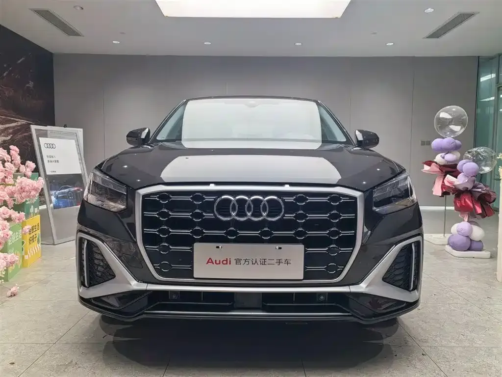 Audi Q2L 2023 из CN, фото 3