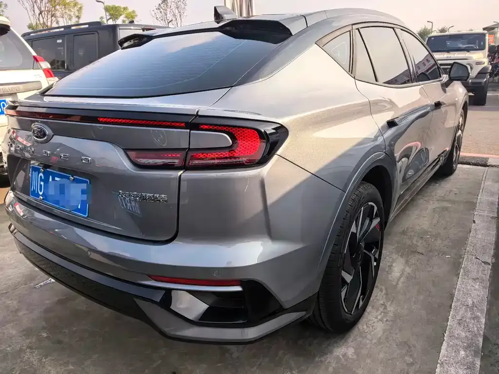 Ford Mondeo 2025 из CN, фото 5