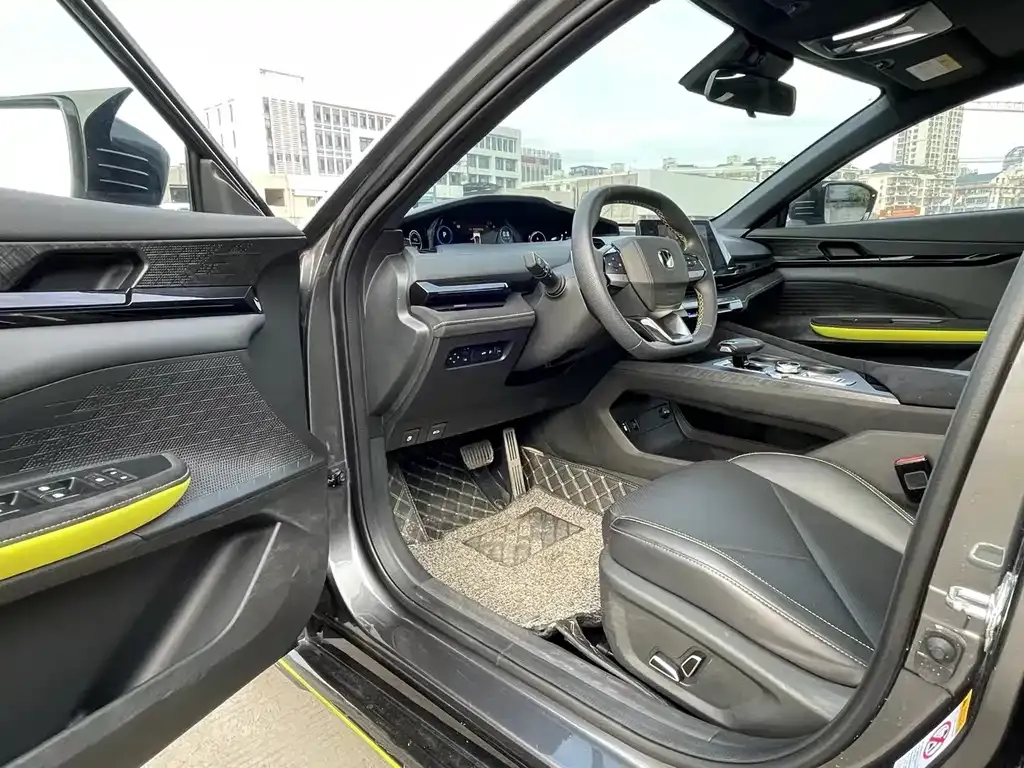 Changan UNI-V 2022 из CN, фото 6