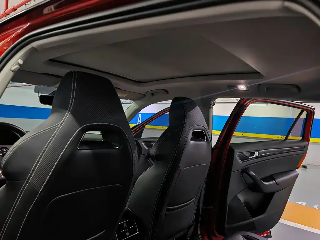 Skoda Kodiaq GT 2021 из CN, фото 7