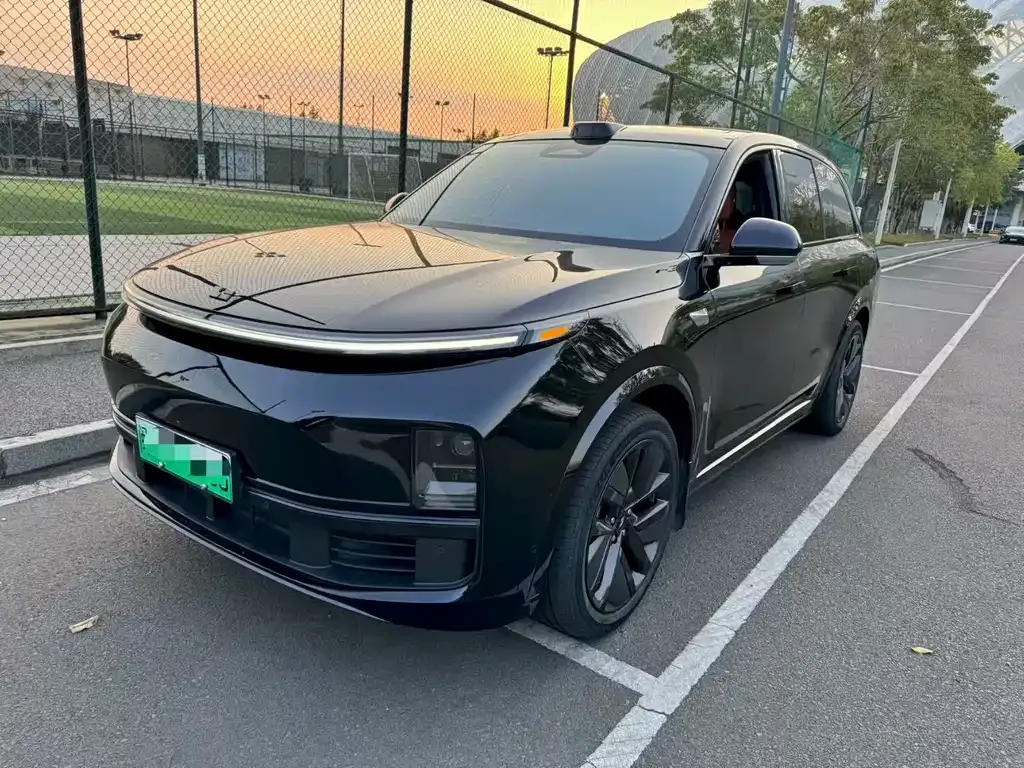 Li Auto L8 2023 из CN, фото 1
