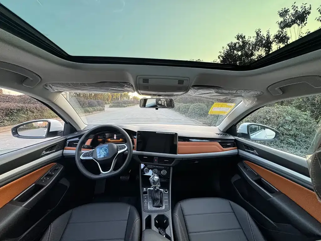 Volkswagen Bora 2025 из CN, фото 3