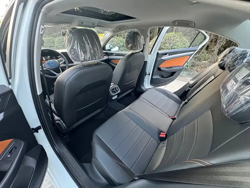 Volkswagen Bora 2025 из CN, фото 8