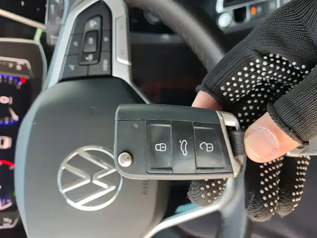 Volkswagen Sagitar 2023 из CN, фото 9