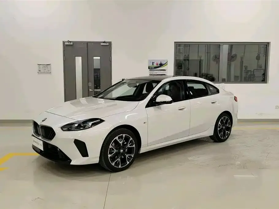 BMW 2 Series 2025 из CN, фото 1