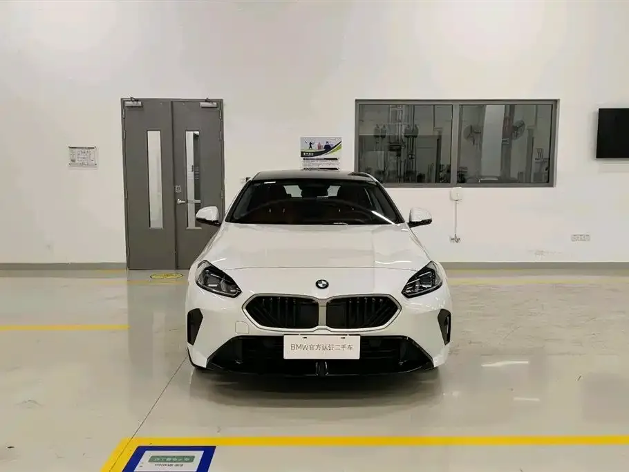 BMW 2 Series 2025 из CN, фото 5