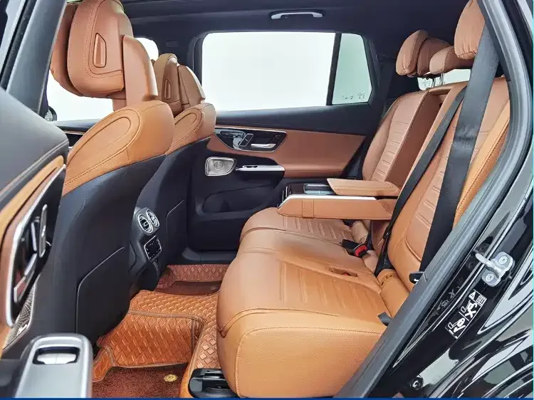 Mercedes-Benz GLC 2023 из CN, фото 6
