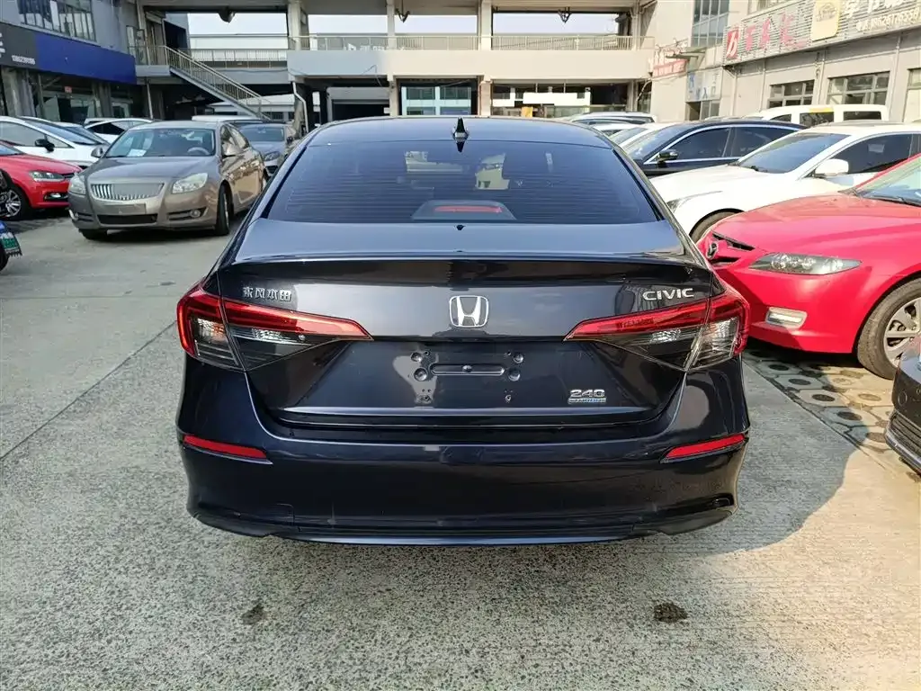 Honda Civic — фото 5
