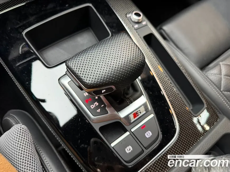 Audi SQ5 — фото 6