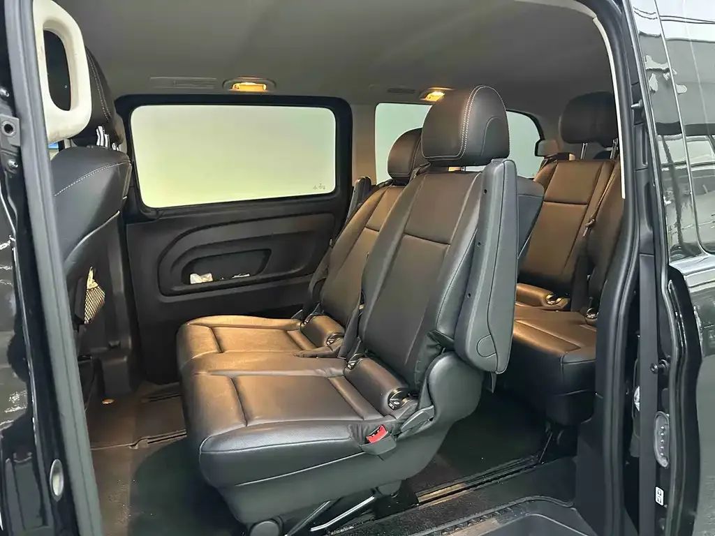 Mercedes-Benz Vito 2022 из CN, фото 7