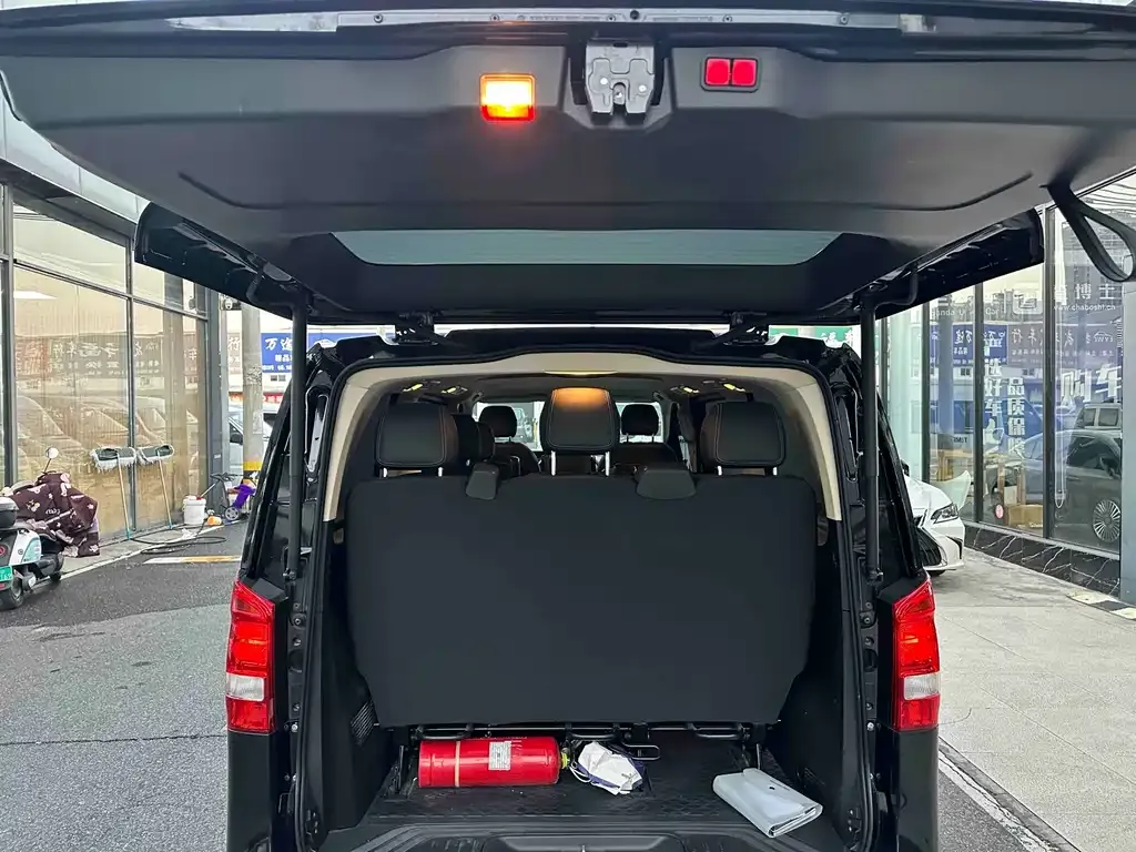 Mercedes-Benz Vito 2022 из CN, фото 5