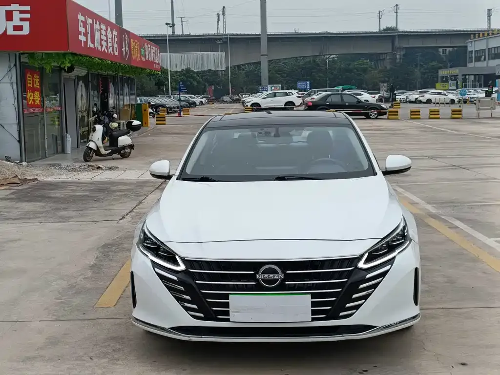 Nissan Teana 2023 из CN, фото 3