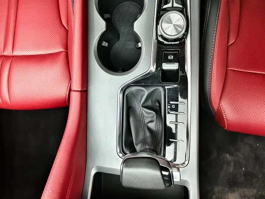 Changan CS75PLUS — фото 8