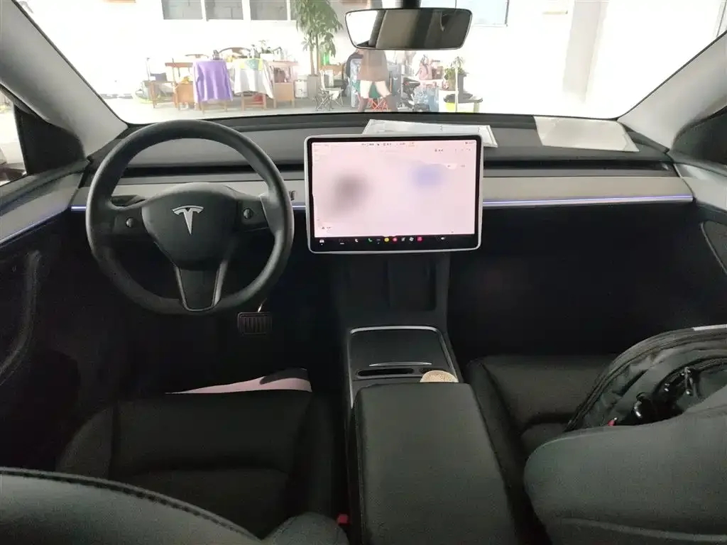 Tesla Model Y 2024 из CN, фото 3