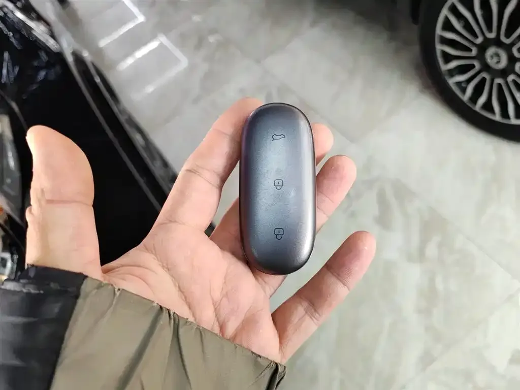 Li Auto L8 2025 из CN, фото 4