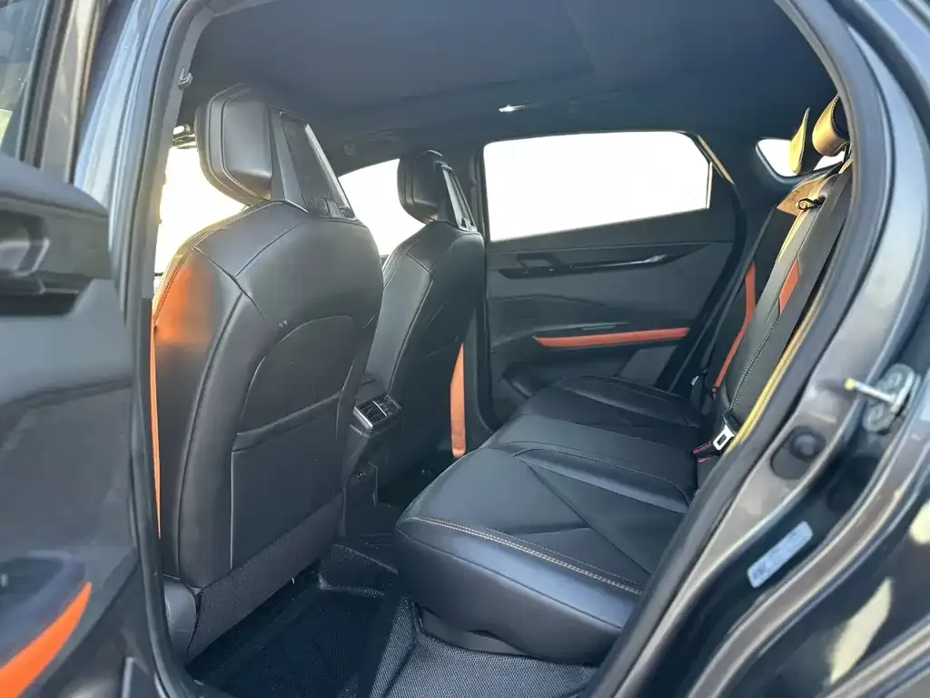 Changan UNI-V 2023 из CN, фото 6