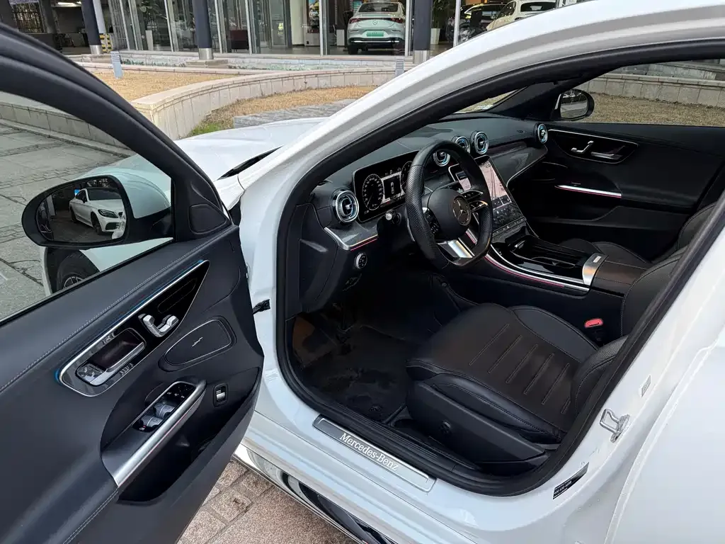 Mercedes-Benz C-Class 2023 из CN, фото 4