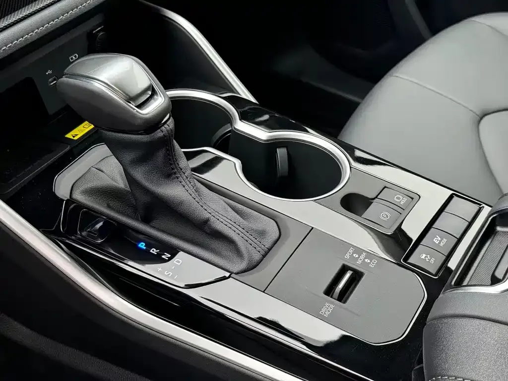 Toyota Highlander 2025 из CN, фото 4