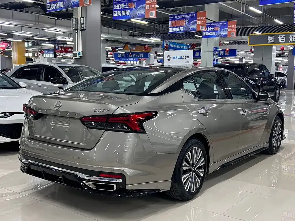 Nissan Teana 2022 из CN, фото 10