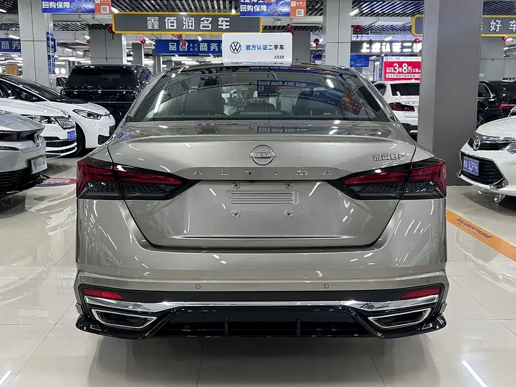 Nissan Teana 2022 из CN, фото 2
