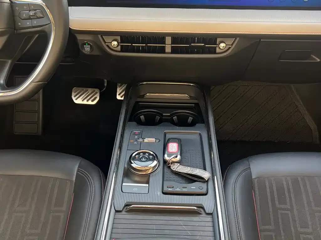 Ford Mondeo 2022 из CN, фото 8