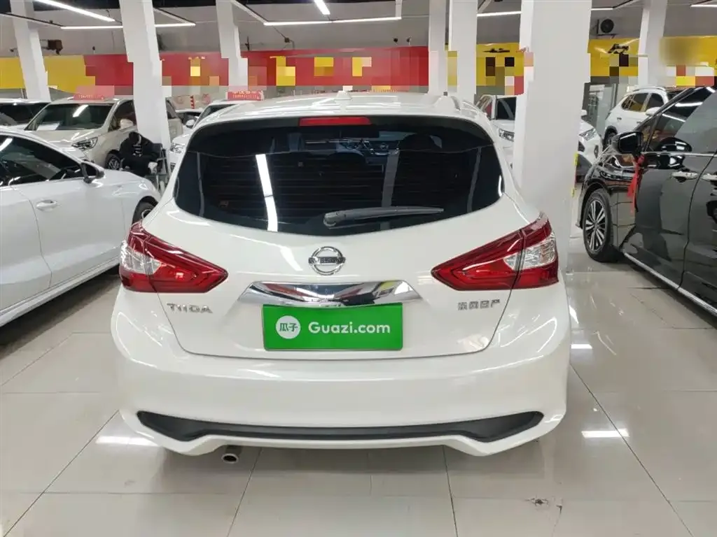 Nissan Tiida 2024 из CN, фото 3
