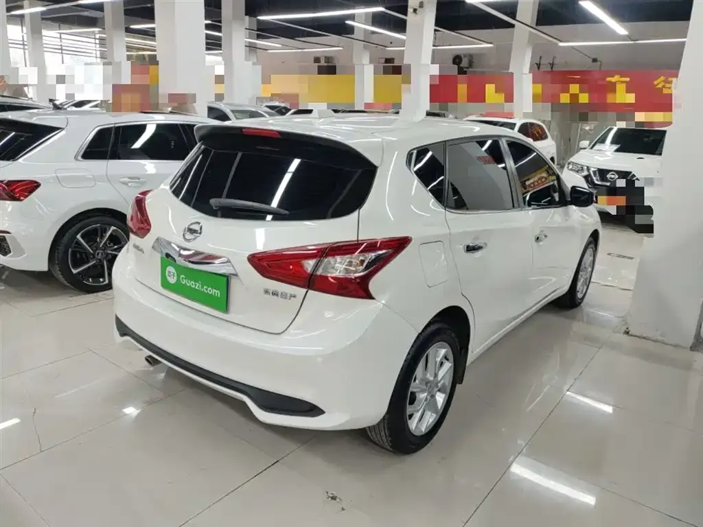 Nissan Tiida 2024 из CN, фото 8