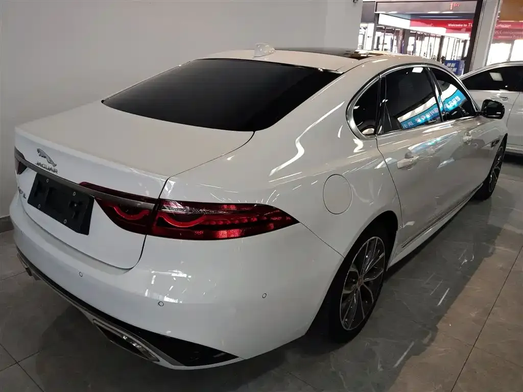 Jaguar XFL 2022 из CN, фото 3