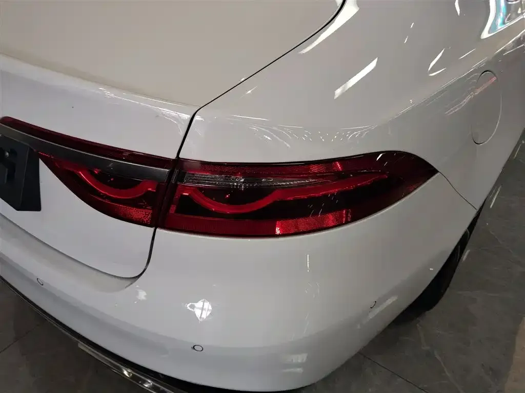 Jaguar XFL 2022 из CN, фото 4