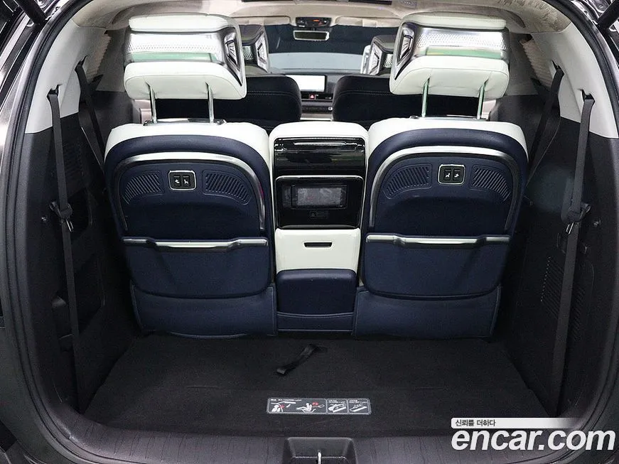 Kia Carnival — фото 6