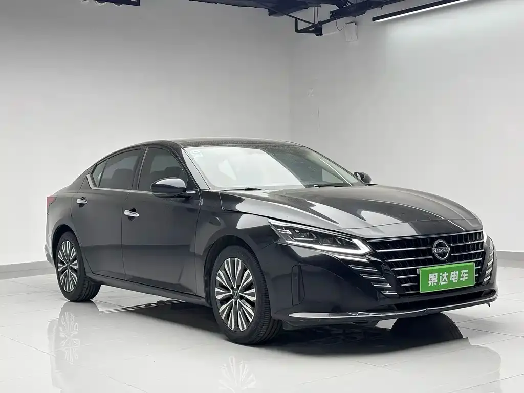 Nissan Teana — фото 3
