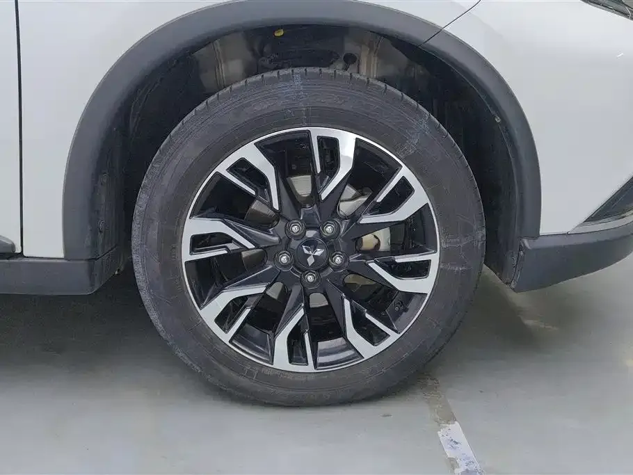 Mitsubishi Outlander 2021 из CN, фото 4