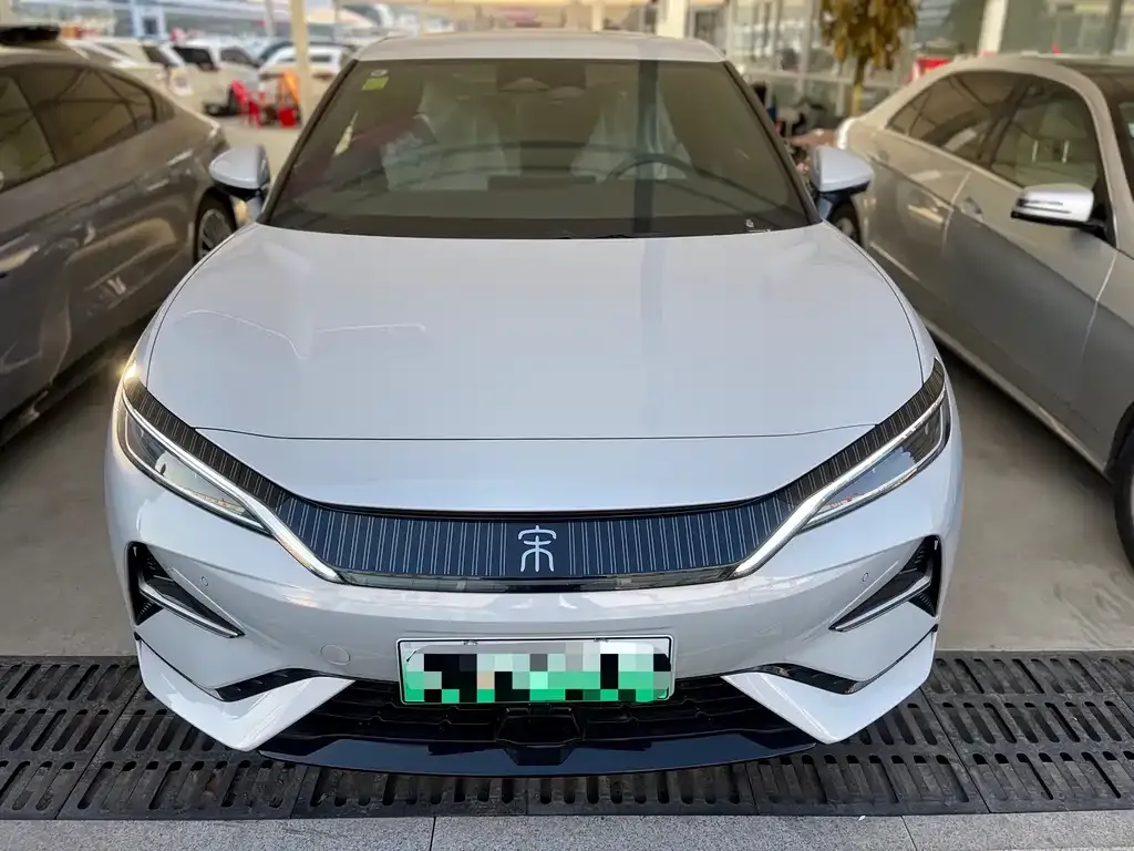 BYD L EV 2025 из CN, фото 8