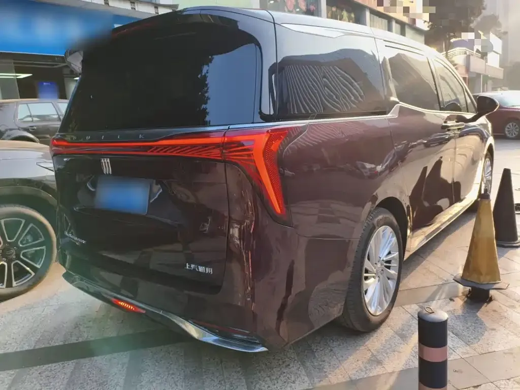 Buick Century 2024 из CN, фото 7