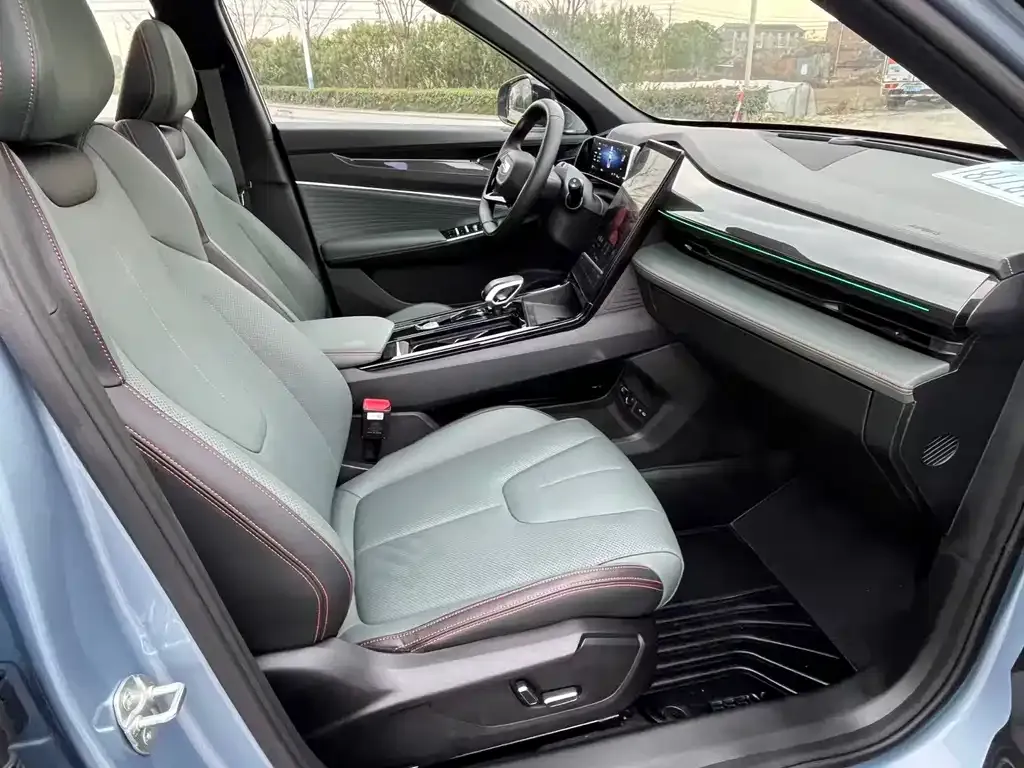 Geely Boyue 2024 из CN, фото 3