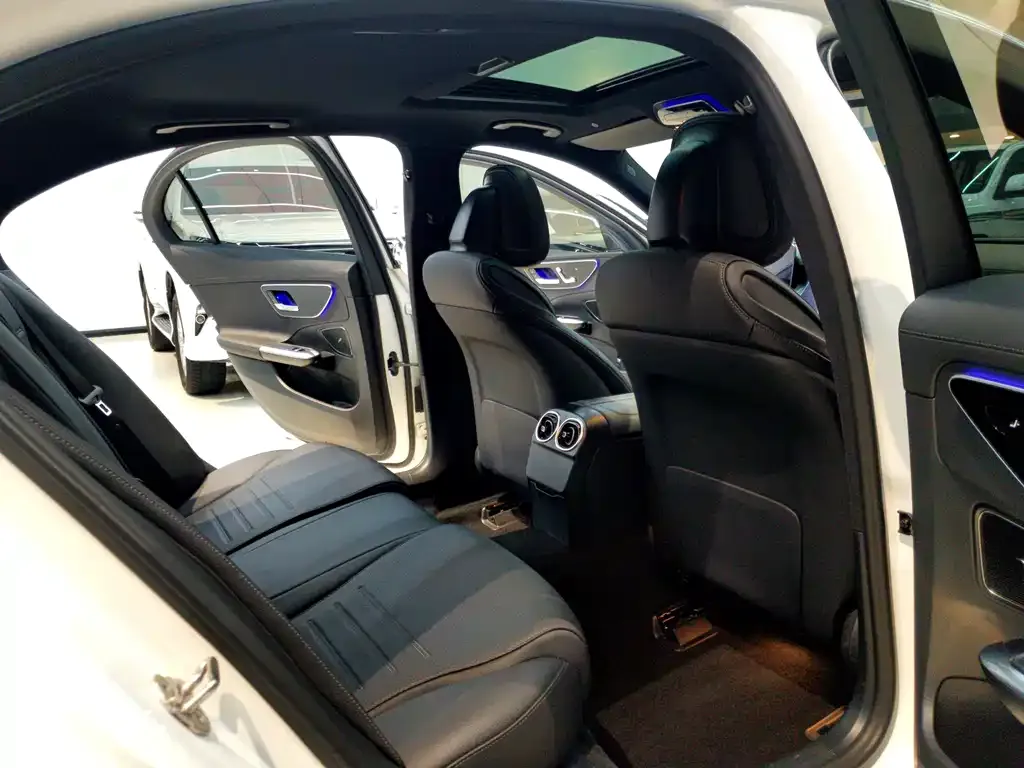 Mercedes-Benz C-Class 2023 из CN, фото 10