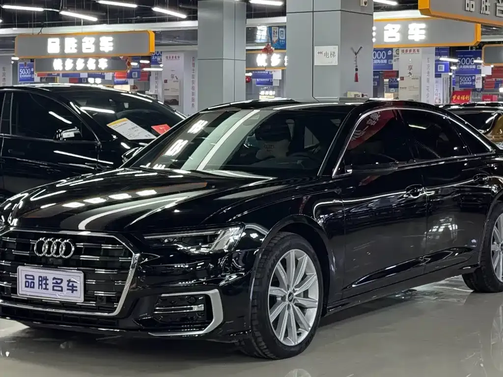 Audi A6L 2023 из CN, фото 1