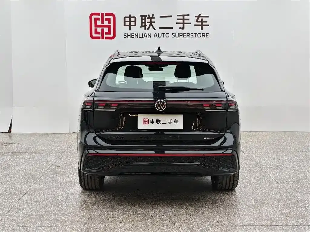 Volkswagen Tiguan L — фото 8