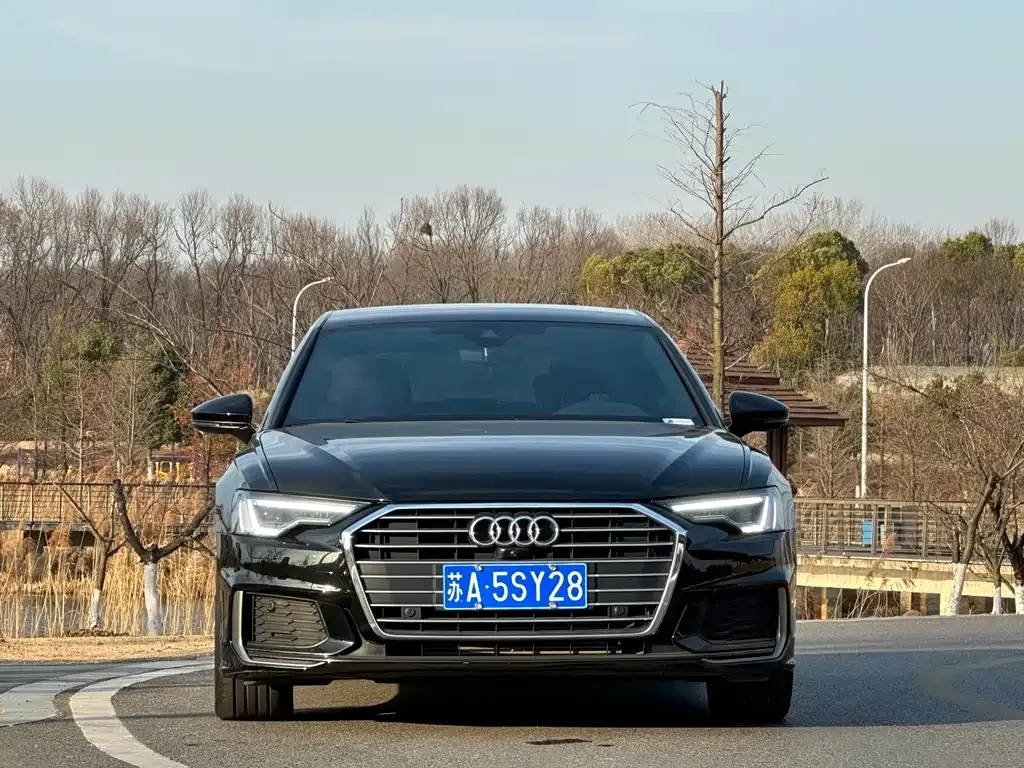 Audi A6L 2022 из CN, фото 5