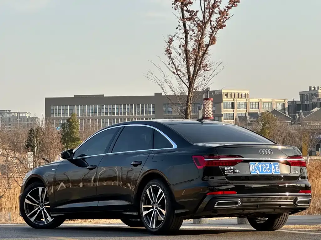 Audi A6L 2022 из CN, фото 2