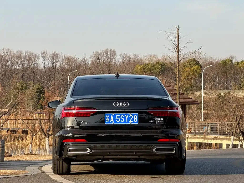 Audi A6L 2022 из CN, фото 7