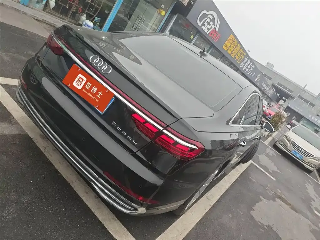 Audi A8 2025 из CN, фото 4
