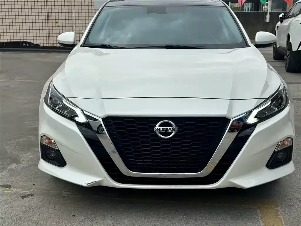 Nissan Teana 2022 из CN, фото 2