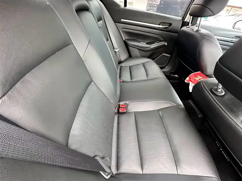Nissan Teana 2022 из CN, фото 7