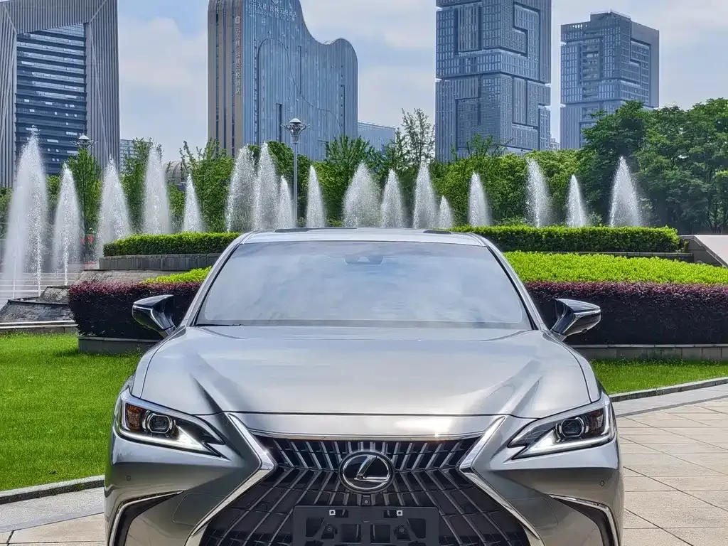 Lexus ES 2021 из CN, фото 10