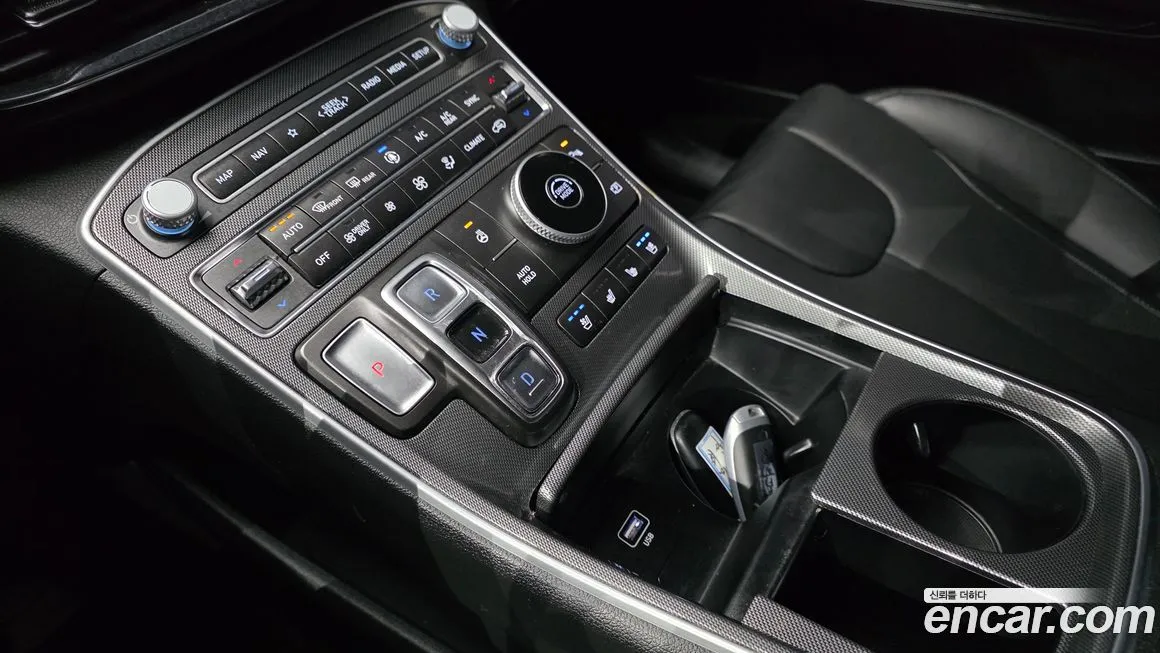 Hyundai Santafe — фото 9