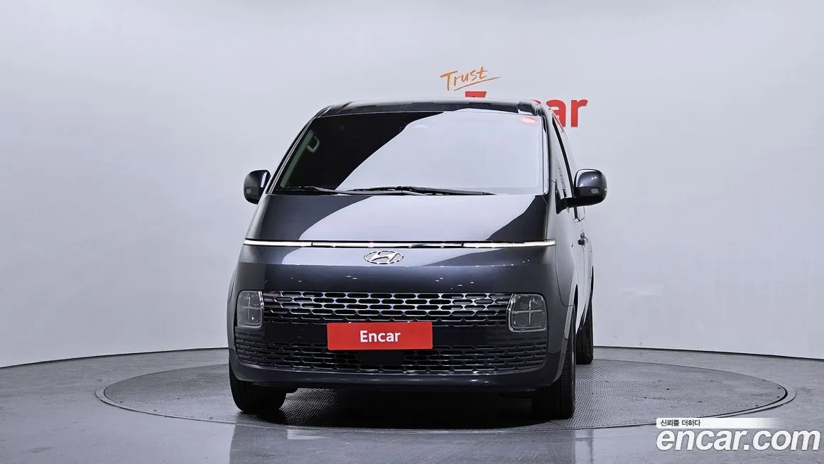 Hyundai Staria 2023 из KR, фото 2