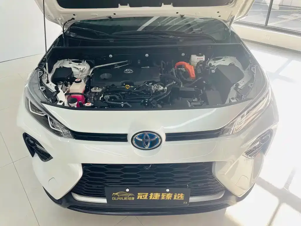 Toyota Wildlander 2023 из CN, фото 2